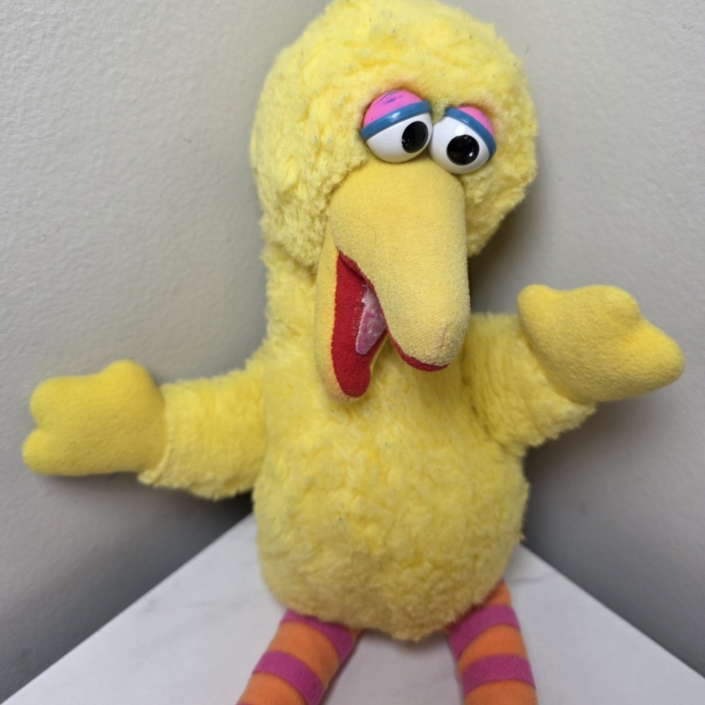 Vintage 1988 Big Bird Plush Sesame Street Playskool Yellow Stuffed Toy Rare - Picture 3 of 7